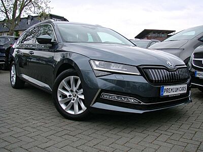 Skoda Superb 1.4 TSi iV PHEV Style ACC PANO LED Kamera