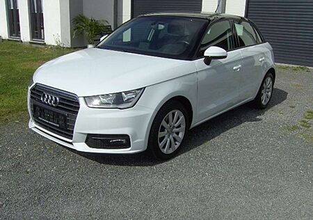 Audi A1 SHZ/PDC/Alu/Leder-Alcantara/sehr wenig KM