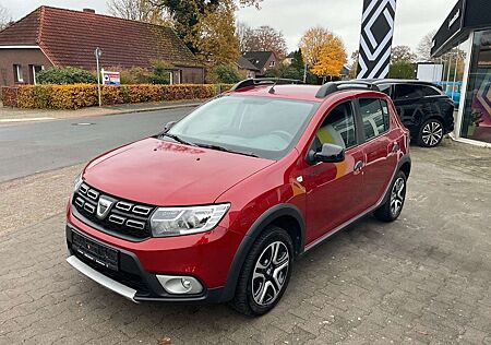 Dacia Sandero TCe 100 Stepway Celebration GJR-wenig KM