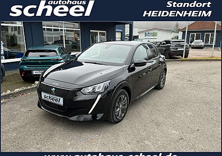 Peugeot 208 e- Elektromotor 136 (e-) e- Allure Pack Kam.