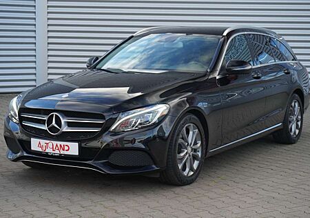 Mercedes-Benz C 160 C180 T-Modell Avantgarde LED Navi Panorama AHK