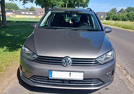 VW Golf Sportsvan Volkswagen Golf VII Sportsvan 1.2 TSI BlueMotion Technology D
