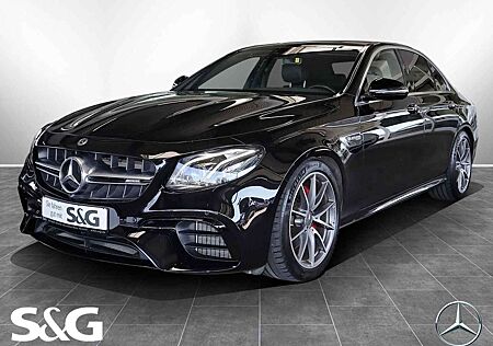 Mercedes-Benz E 63 AMG 4M AMG PANORAMA+AIRMATIC+TOTWINKEL+19"