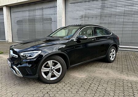 Mercedes-Benz GLC-Klasse GLC 200 Coupe 4Matic*Leder*S.Dach*Navi*R.Cam