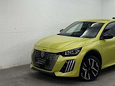 Peugeot 208 HYBRID 136 e-DSC6 GT MASSAGE+LED+360+KEYLESS