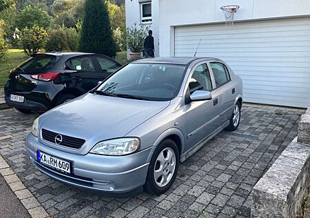 Opel Astra Elegance