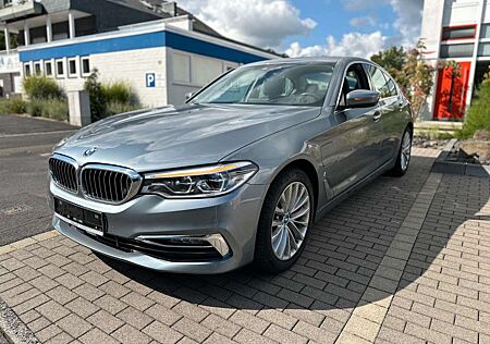 BMW 530 e Luxury Line,Leder,Navi,,Head-Up