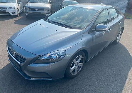 Volvo V40 You!