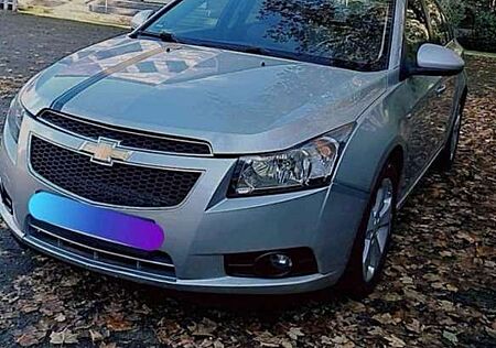 Chevrolet Cruze 1.8 Automatik LT