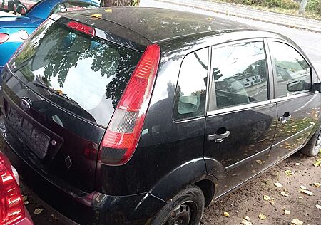 Ford Fiesta Klima,5-t,eFh,Zv/Fb,2 J. Tüv,1 Jahr Garantie