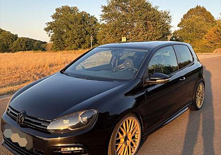 Volkswagen Golf 2.0 R