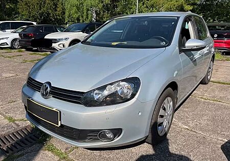VW Golf Volkswagen 1.2 TSI Team 1. Hand, Scheckheft, Klima