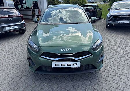 Kia XCeed Ceed SW / cee'd SW Ceed SW Top plus BUT