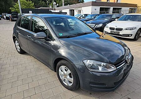 VW Golf Volkswagen VII Lim. Comfortline BMT