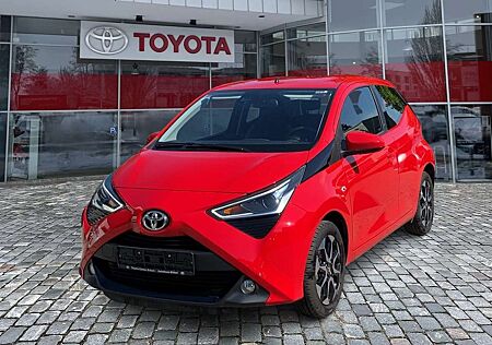 Toyota Aygo 1.0 x-play Team D SpurH KAM LM
