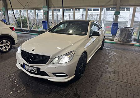 Mercedes-Benz E 350 CDI DPF Coupe BlueEFFICIENCY 7G-TRONIC Elegance