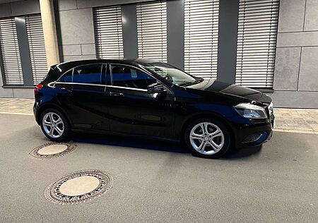 Mercedes-Benz A 180 CDI Autotronic Avantgarde