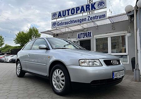 Audi A3 1.6 Attraction*Klimaaut*Navi*5 Gang*Alu