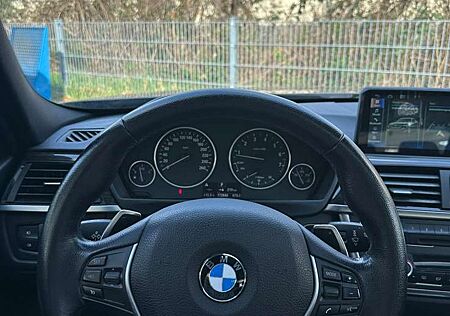 BMW 320i 320 xDrive Sport-Aut. Modern Line