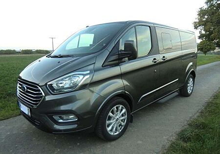 Ford Tourneo Custom 320 L2H1 VA Titanium