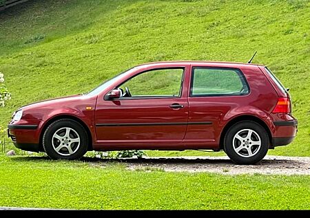 VW Golf Volkswagen 1.8 Automatik