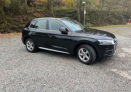 Audi Q5 Diesel 2.0 TDI quattro S tronic sport