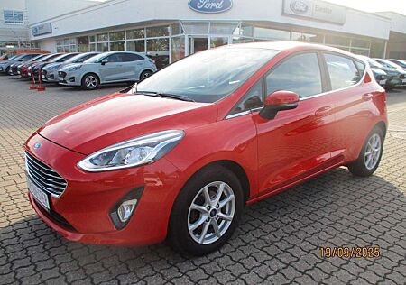 Ford Fiesta Titanium PDC + Winterpaket