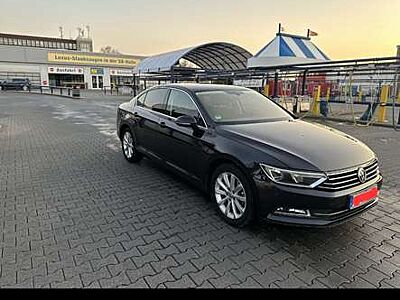 Volkswagen Passat 1.6 TDI (BlueMotion Technology) DSG Comfortline