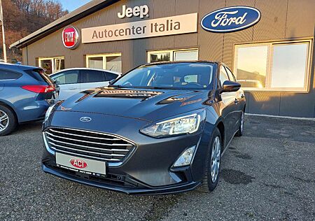 Ford Focus Cool & Connect Assistenzsysteme