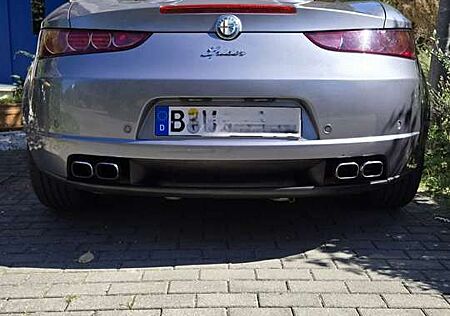 Alfa Romeo Spider 2.4 jdm Exclusive
