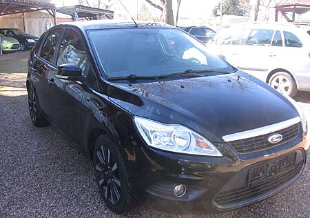 Ford Focus 1.8 Black Magic