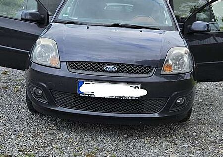 Ford Fiesta Style