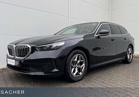 BMW 520 d xDrive Tou ACC,RFK,adLED,H/K,Keyless