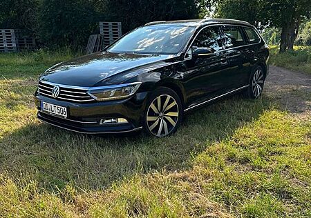 VW Passat Volkswagen 2.0 TDI SCR (BlueMotion Tech) 4Motion D Highline