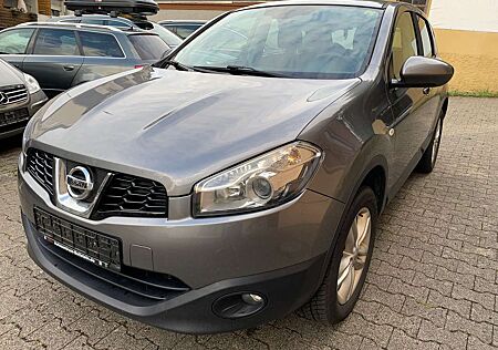 Nissan Qashqai Acenta/NAVI/RÜCKFAHRKAMERA