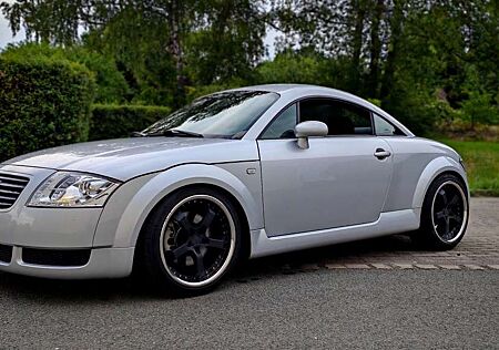 Audi TT 8N Coupe 1.8 T