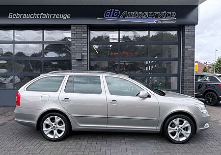 Skoda Octavia Combi Elegance Leder Navi. SHZ
