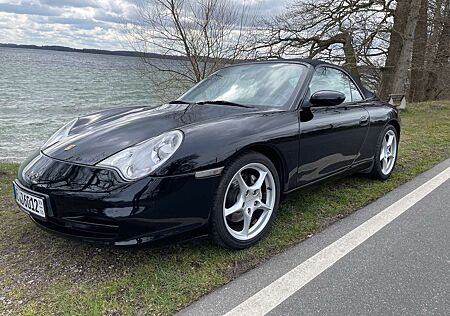 Porsche 996 911 Carrera 4 Cabrio