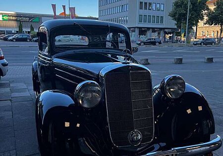 Mercedes-Benz 170
