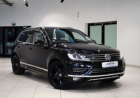 VW Touareg Volkswagen 3.0 V6|R-LINE/TERRAIN TECH|ACC|LUFT|360|