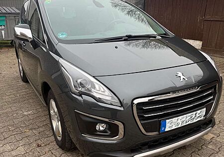 Peugeot 3008 HDi 150 Allure
