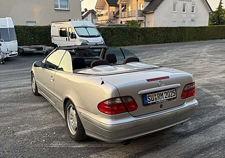 Mercedes-Benz CLK aventage