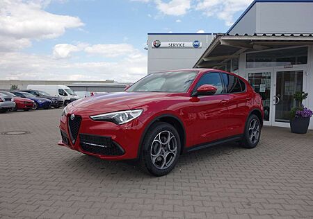 Alfa Romeo Stelvio Sprint Q4 *SHZ/AHK/Leder Veloce/Xenon/RfK/PDC*