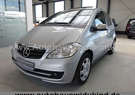 Mercedes-Benz A 160 PDC Klima Panorama SHZ 5 türig nur 125 tkm