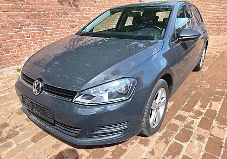 VW Golf Volkswagen Comfortline BMT 1.6 16V TDI DPF