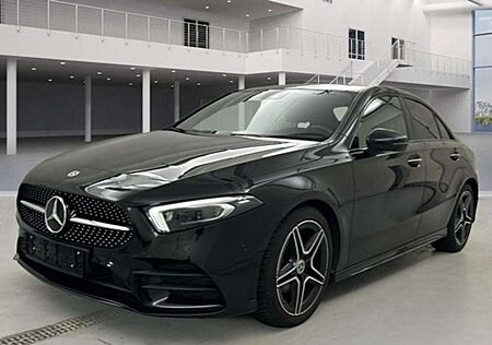 Mercedes-Benz A 200 Limo AMG Pano NIGHT-P Multi-B DISTRONIC