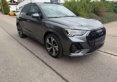 Audi Q3 40 TDI quattro S line Virtual / AHK / LED /