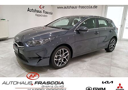 Kia Cee'd Ceed / Spirit 1.5 T-GDI DCT Navi LED ACC PDChi. Rückfahrk