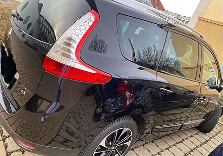 Renault Grand Scenic Energy dCi 130 Euro 6 S&S Bose Edition