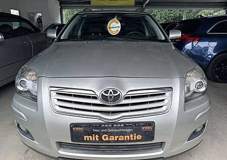 Toyota Avensis 2.2 D-CAT Sol